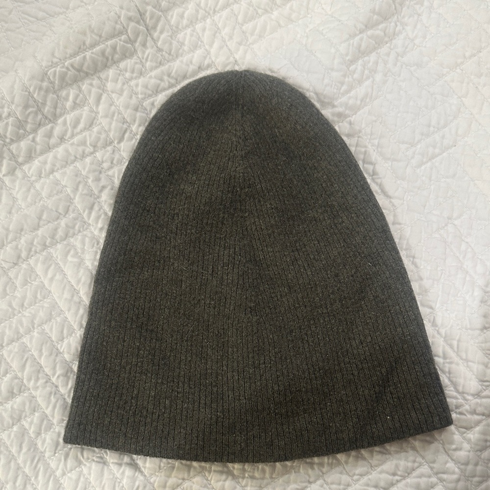 Veronica Beard green cashmere Hat